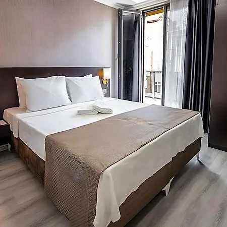 Mays Hotel