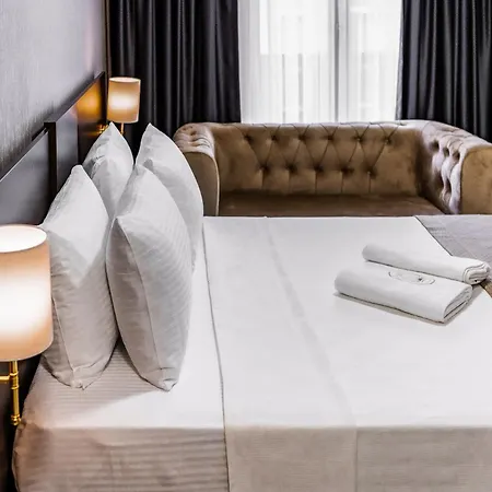 Hotel Mays